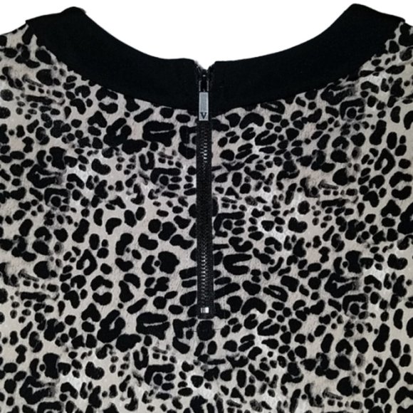 Vince Camuto Sleeveless Animal Print Top - Picture 8 of 9